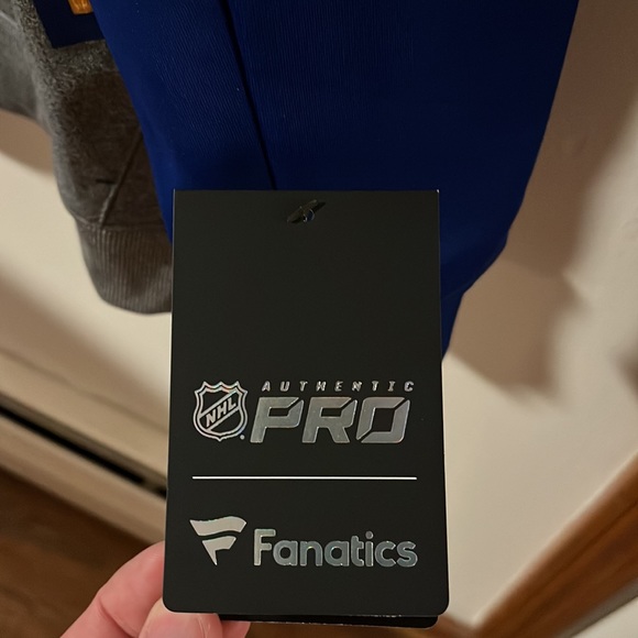 Authentic Pro Buffalo Sabres NHL 1/4 Zip Hoodie - Picture 5 of 7